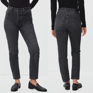 Everlane 90’s Cheeky High Rise Jean in Washed Black